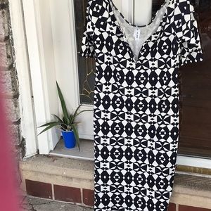 Black and white delight, nice print comfortable wear